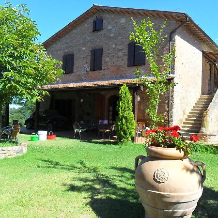 Le Rondini Bed and Breakfast Chiusi Esterno foto